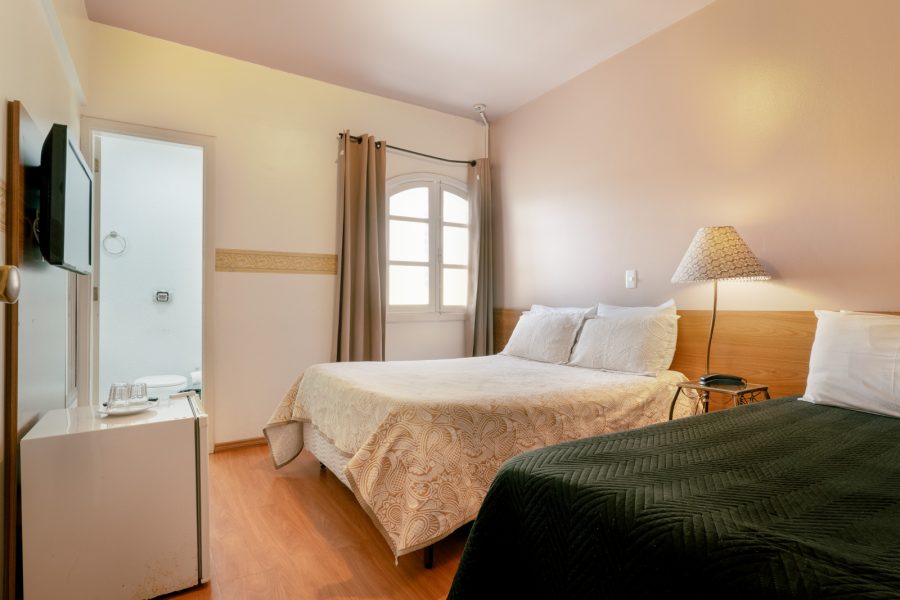 Quarto Triplo - Hotel Geneve